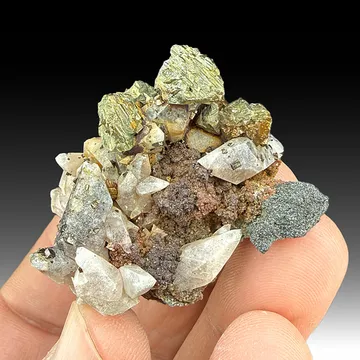 Chalcopyrite with Calcite, Hematite