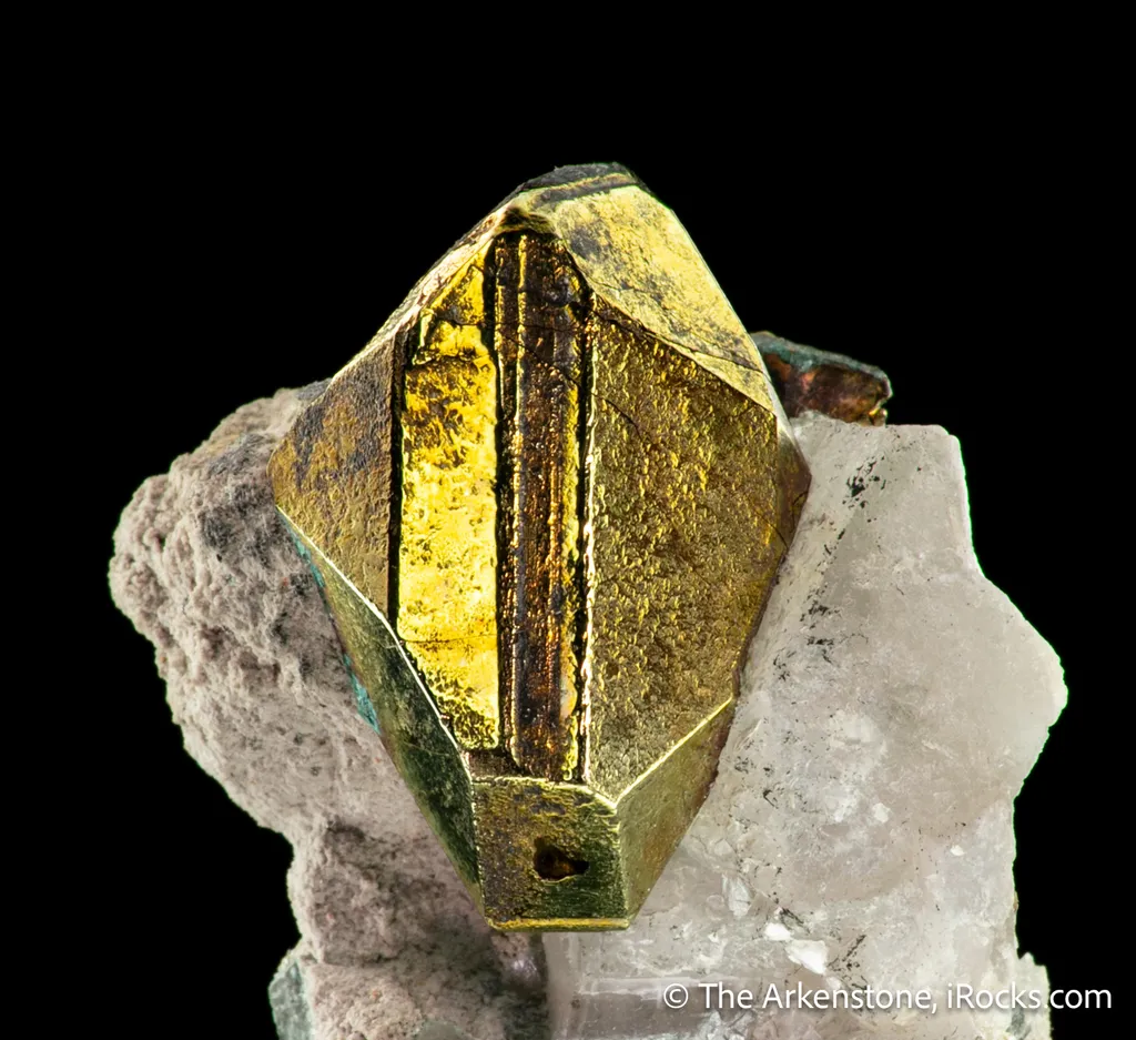 Chalcopyrite with Carrollite and Calcite image