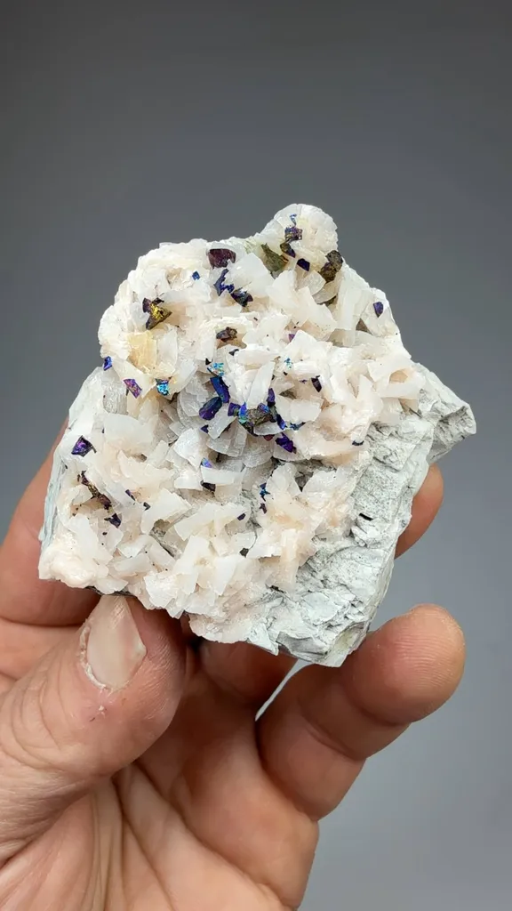 Chalcopyrite with Dolomite - image 2