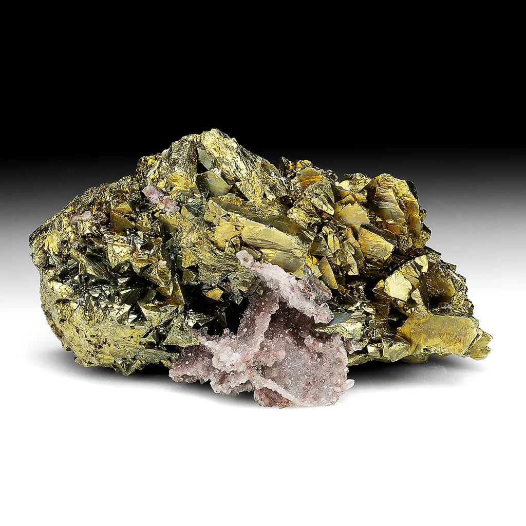 Chalcopyrite with Quartz image
