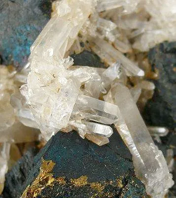 Chalcopyrite With Quartz - image 2