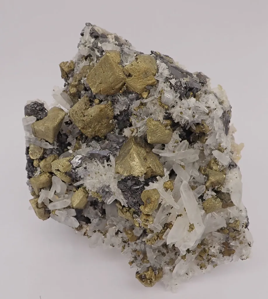 Chalcopyrite with Quartz, Sphalerite and Galena - image 2