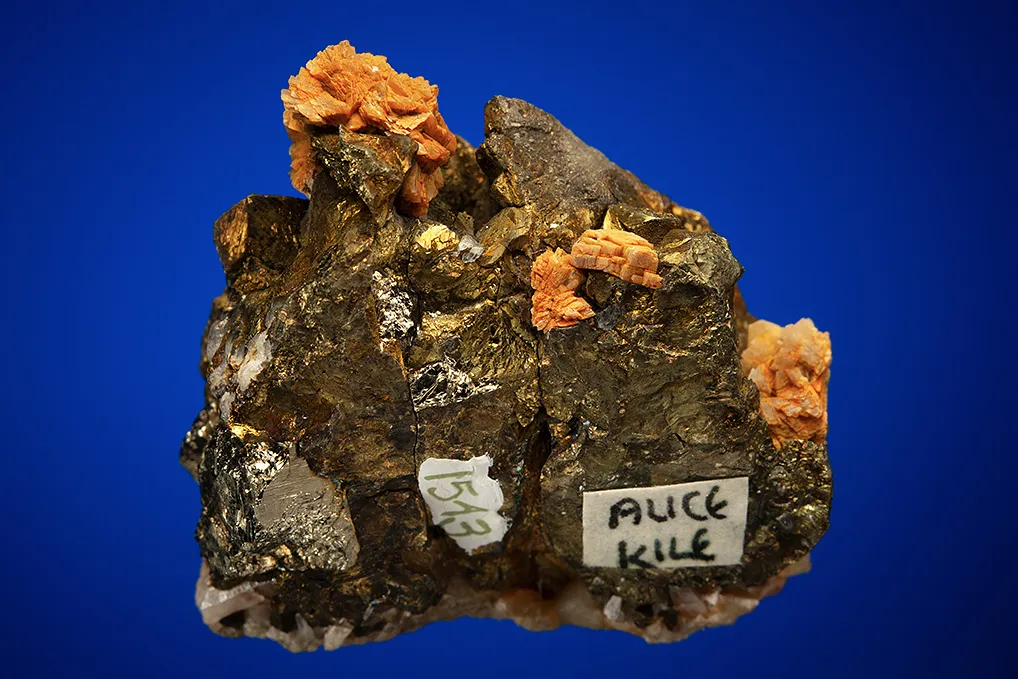Chalcopyrite with Siderite - image 5