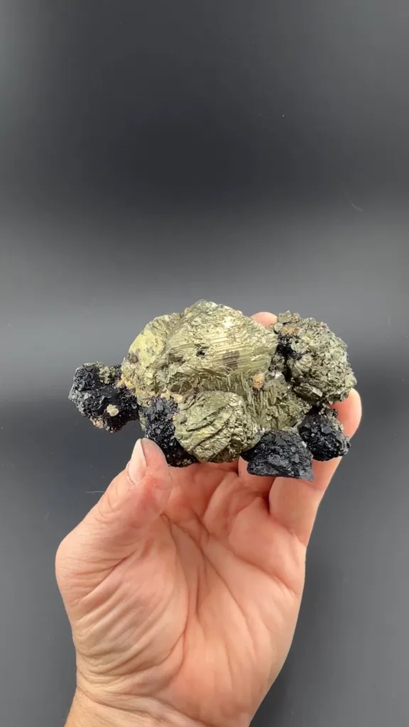 Chalcopyrite with Sphalerite image
