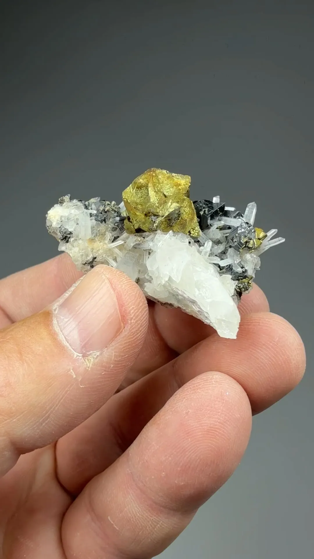 Chalcopyrite with Sphalerite, Quartz - image 2
