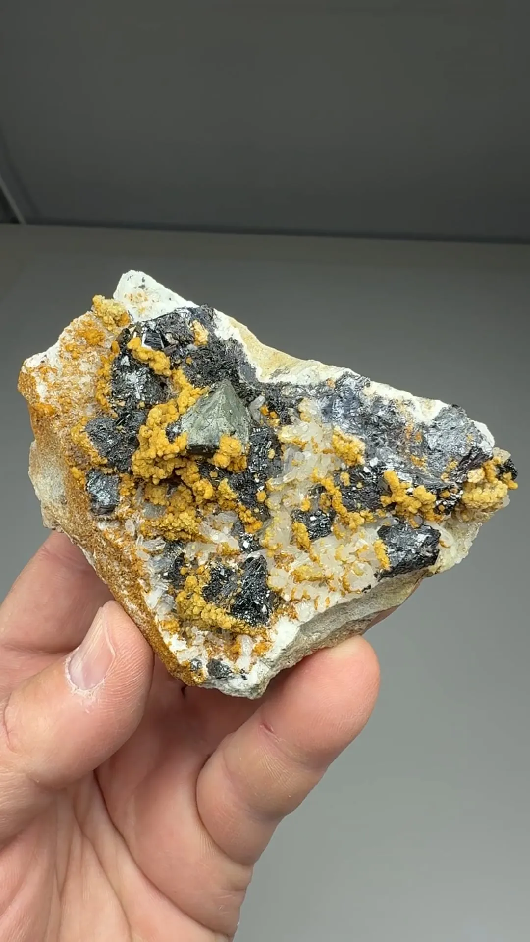 Chalcopyrite with Sphalerite, Quartz - image 2