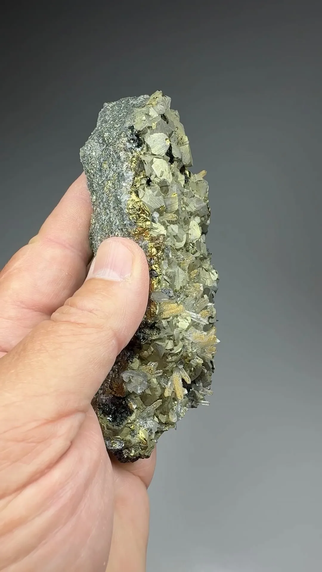 Chalcopyrite with Sphalerite, Quartz - image 2