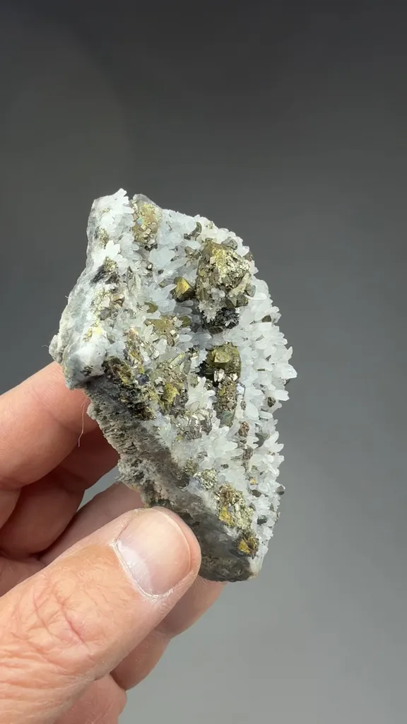 Chalcopyrite with Sphalerite, Quartz - image 2