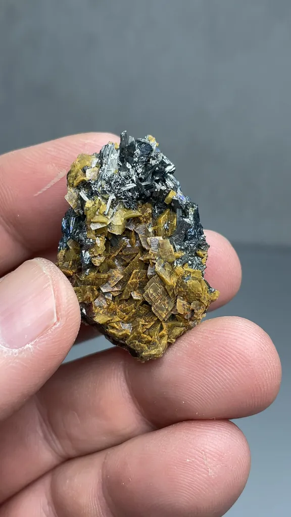 Chalcostibite with Zinkenite, Siderite - image 2