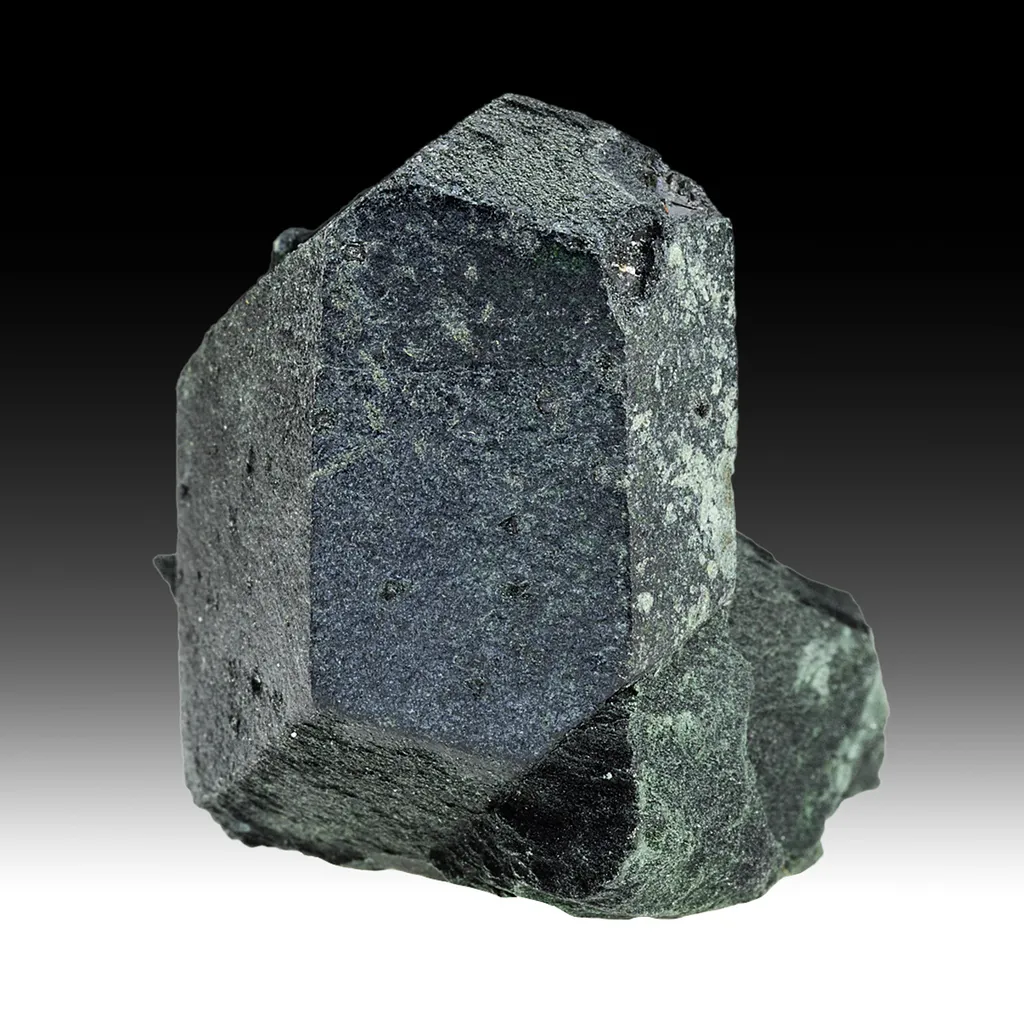 Chamosite after Almandine image