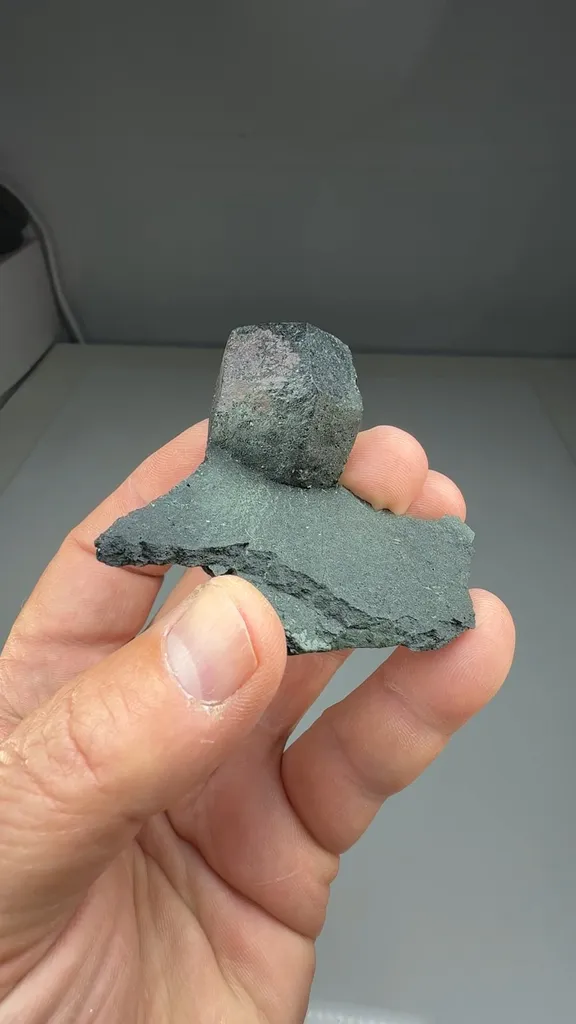 Chamosite after Almandine - image 2