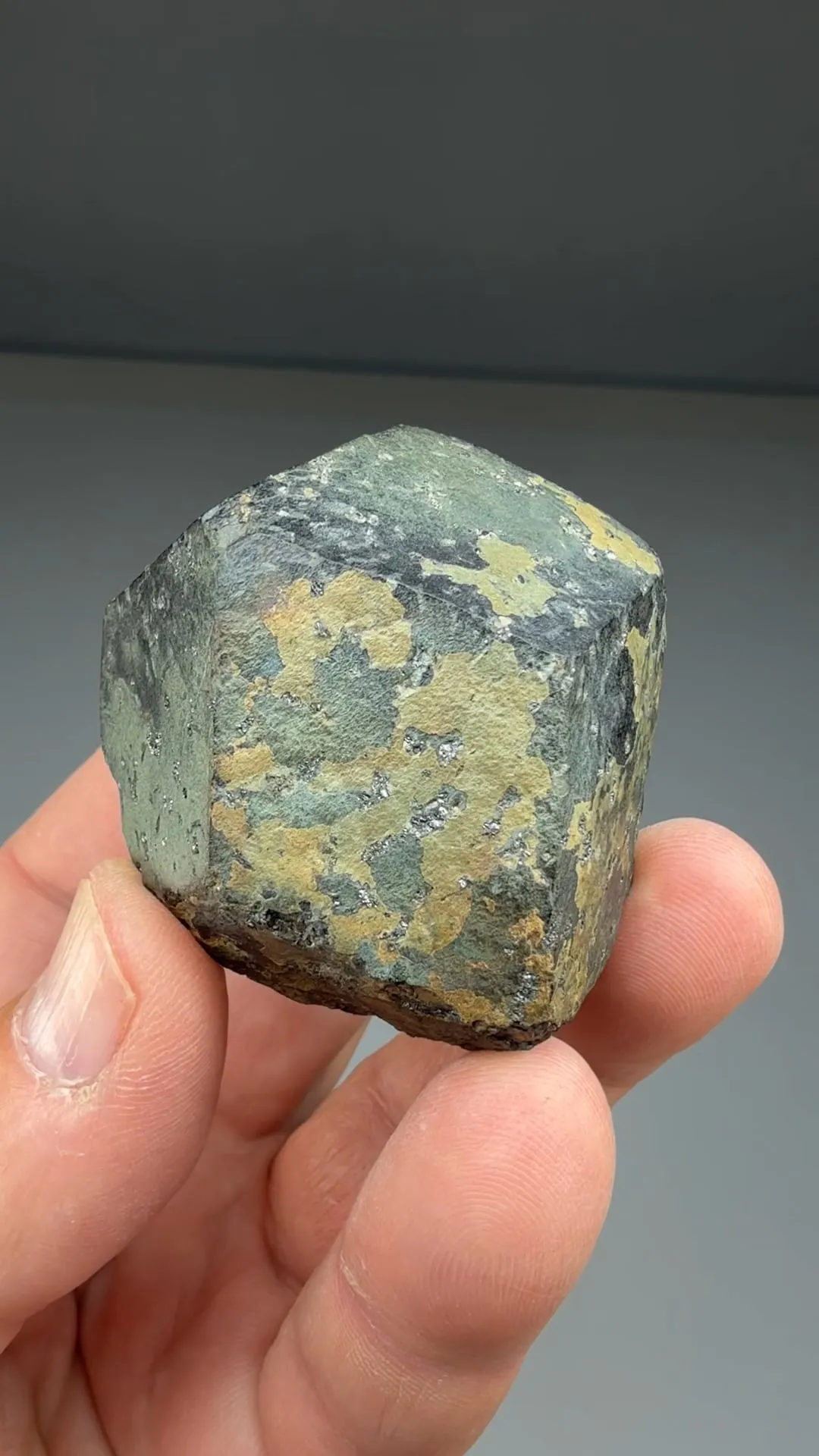 Chamosite after Almandine - image 2