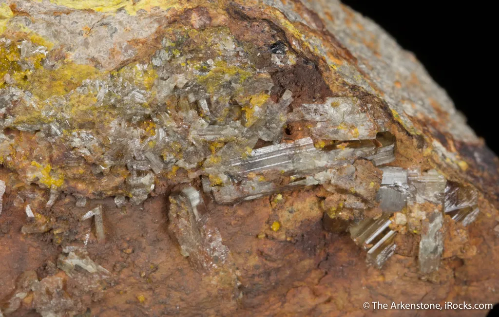 Chervetite  (Type Locality) image