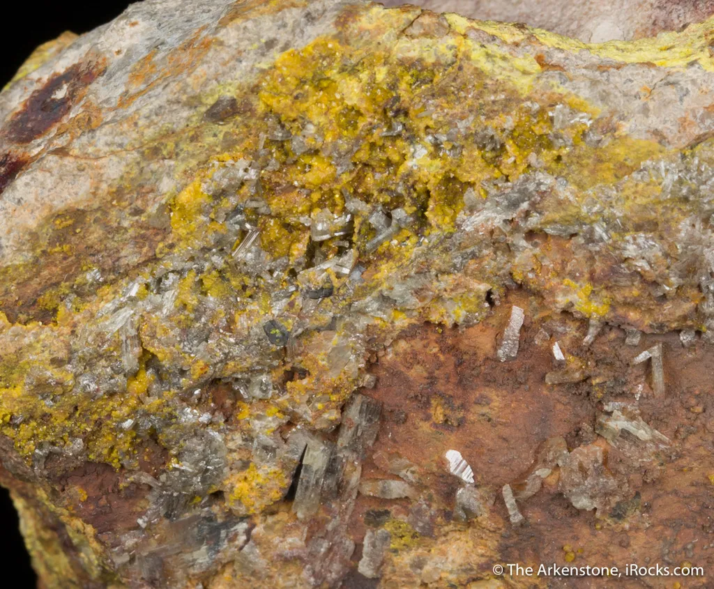 Chervetite  (Type Locality) - image 2
