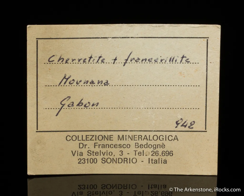 Chervetite  (Type Locality) - image 6