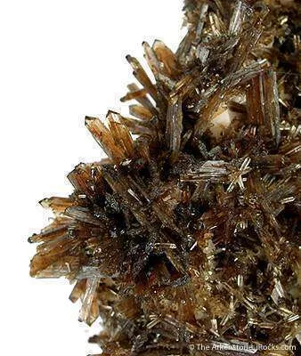 Childrenite on Feldspar - image 2