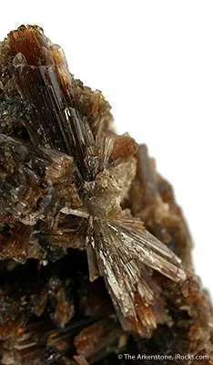 Childrenite on Quartz - image 2