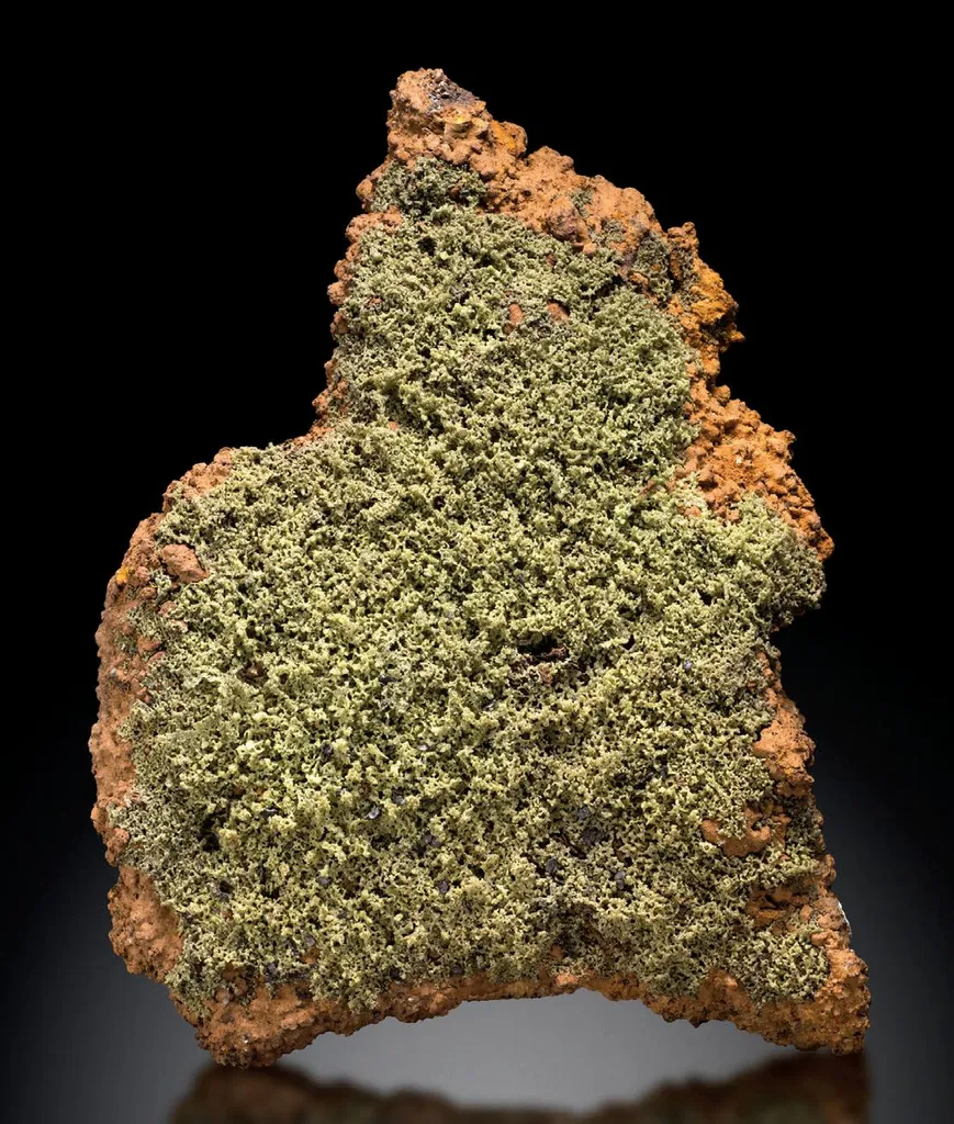 Chlorargyrite (bromine-rich) image