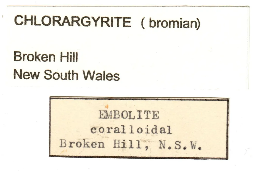 Chlorargyrite var. Bromian - image 8