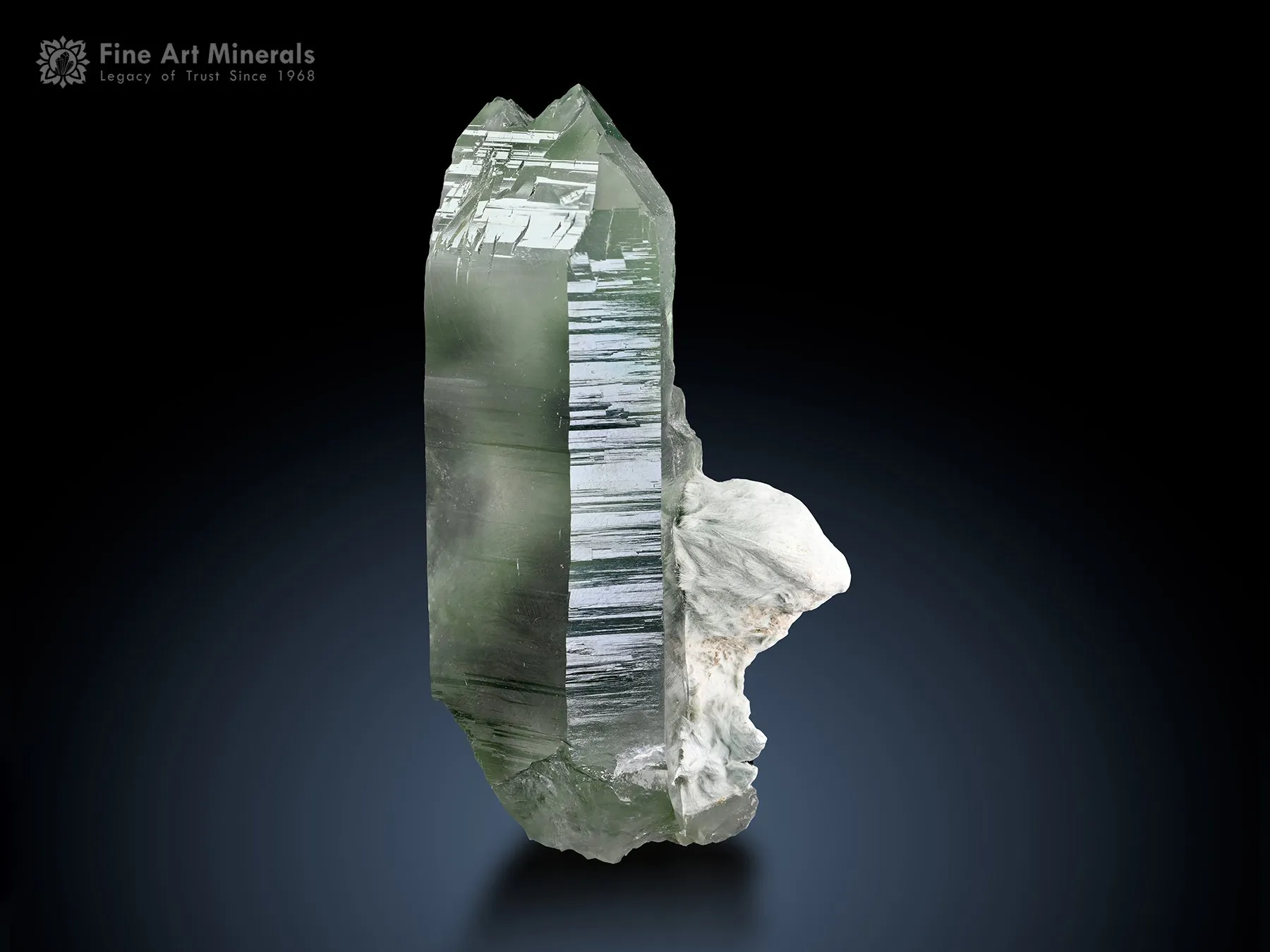 Chlorine and Byssolite included Quartz from Pakistan - image 1