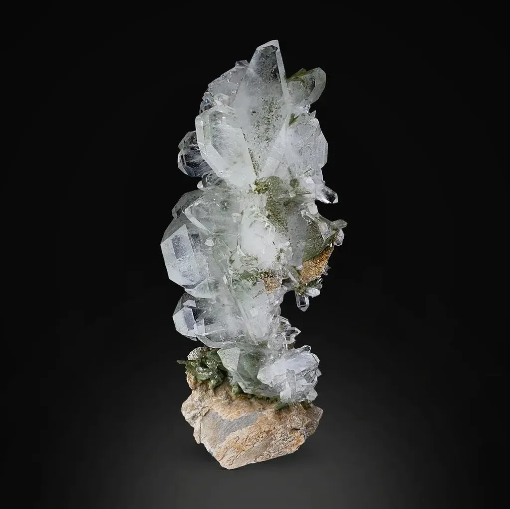 Chlorite Quartz on Calcite