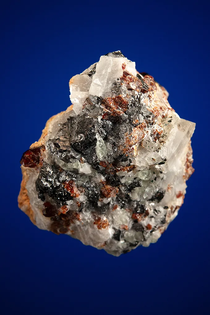 Chondrodite - image 4