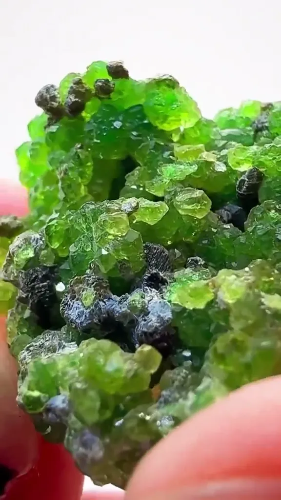 CHROME Grossular Garnet JUICE BOMB - image 2