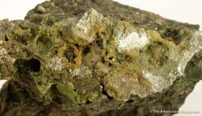 Chromite - image 2