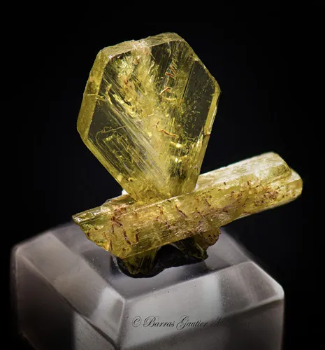 Chrysoberyl image