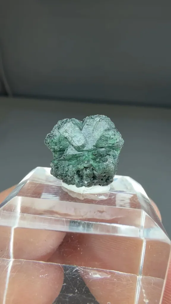 Chrysoberyl - image 2