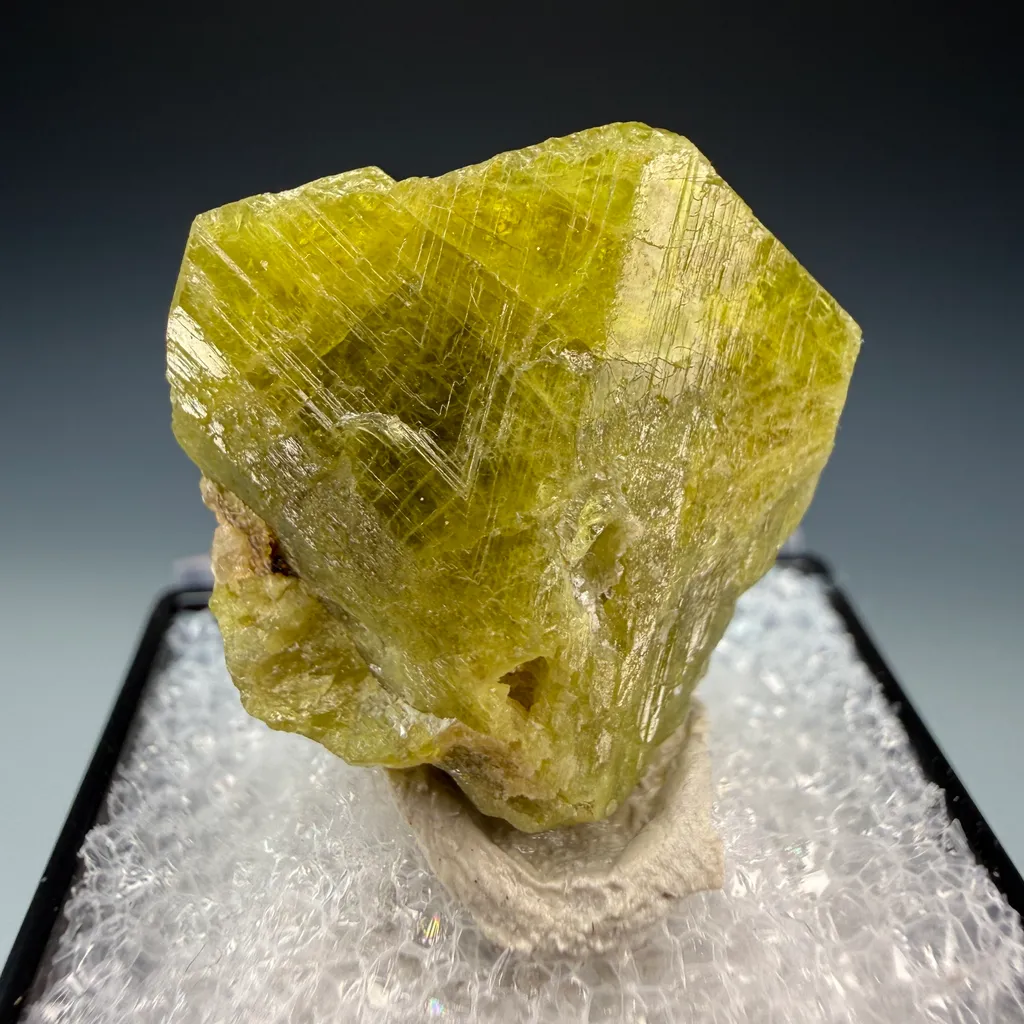 Chrysoberyl image