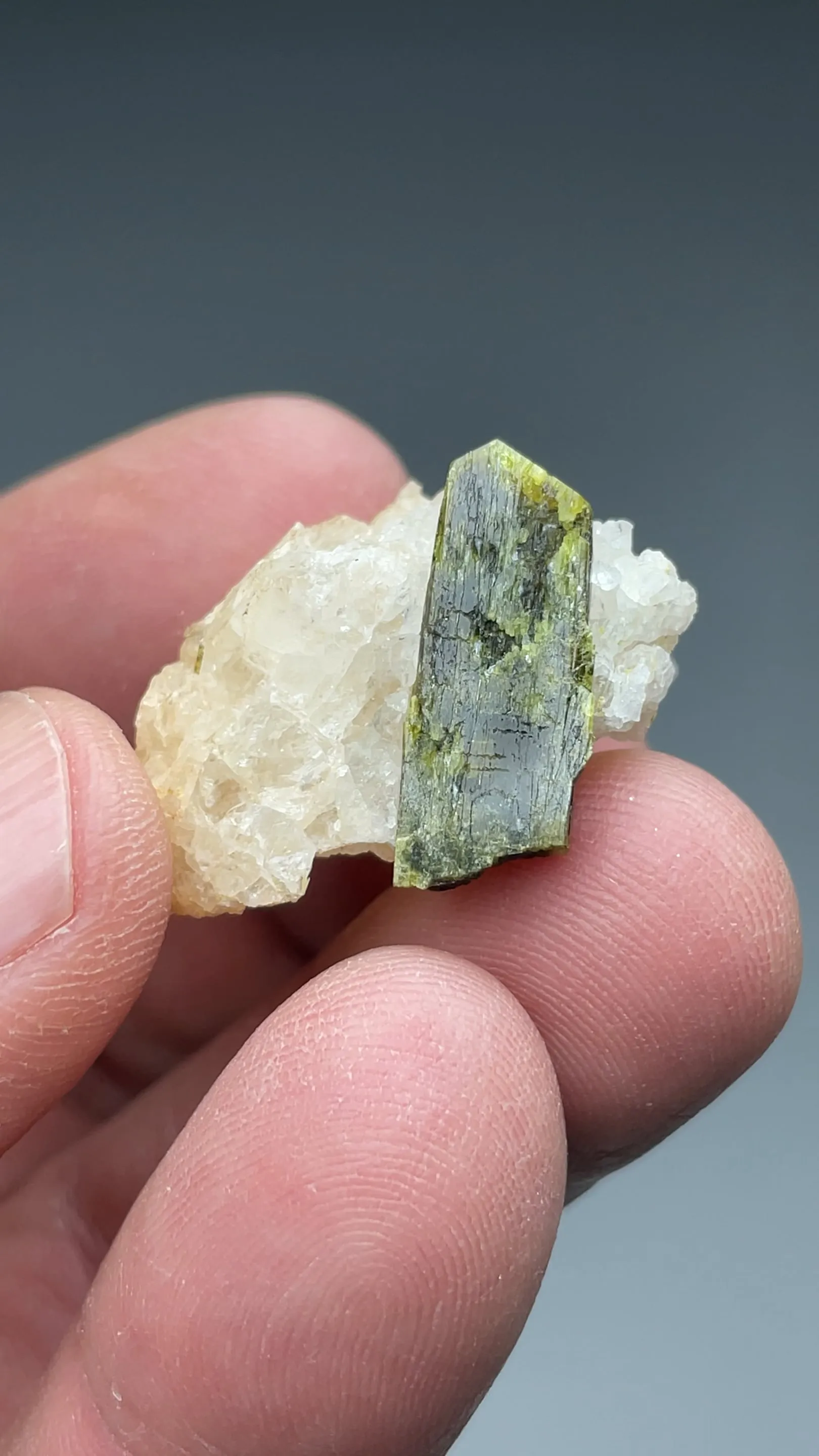 Chrysoberyl - image 2