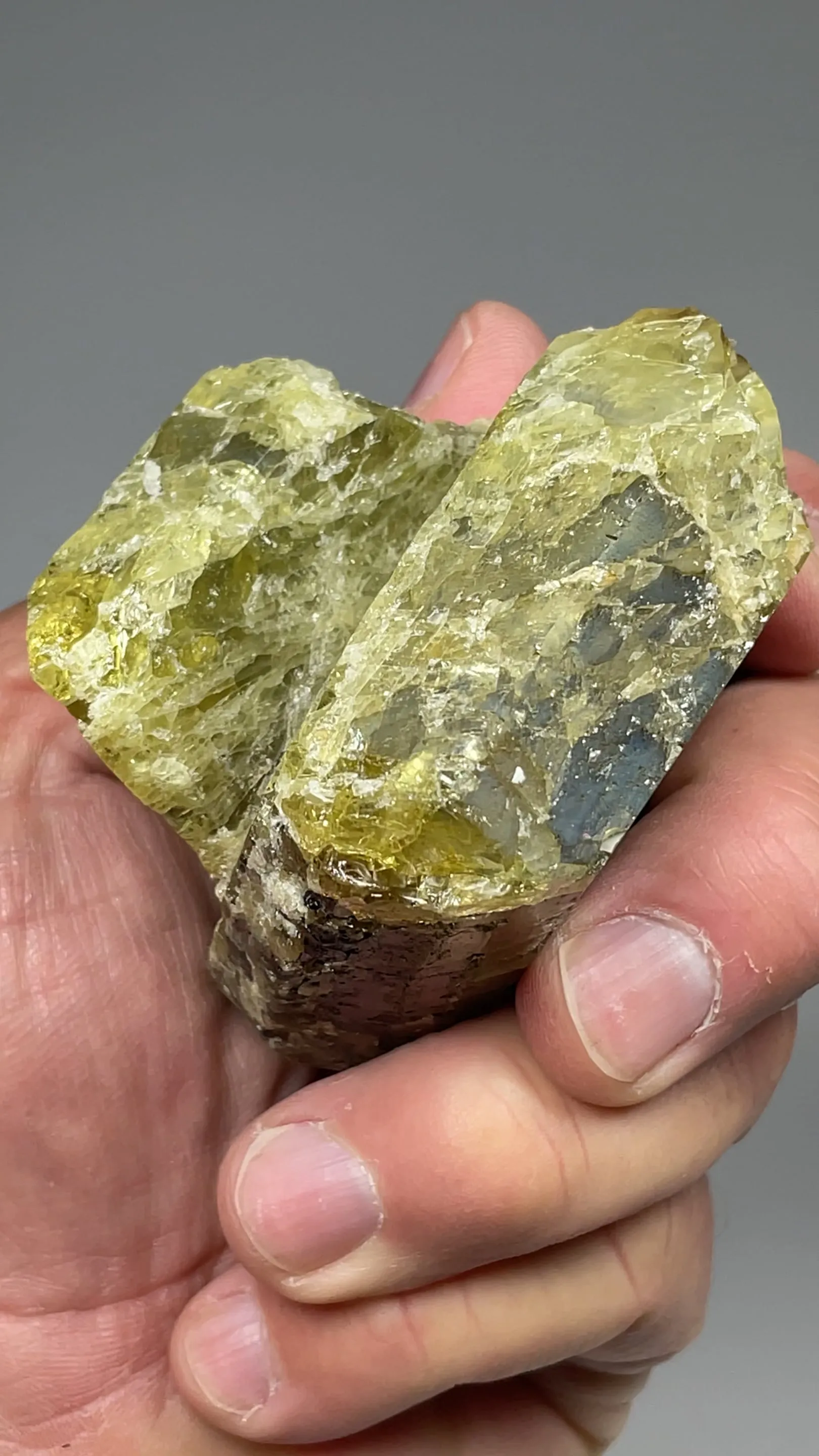 Chrysoberyl - image 2