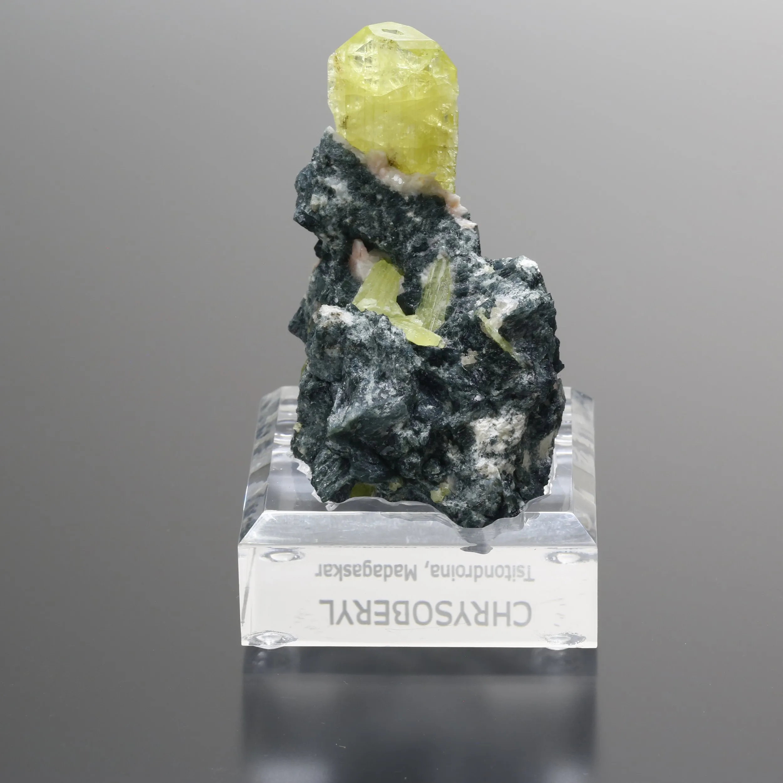 Chrysoberyl - image 4