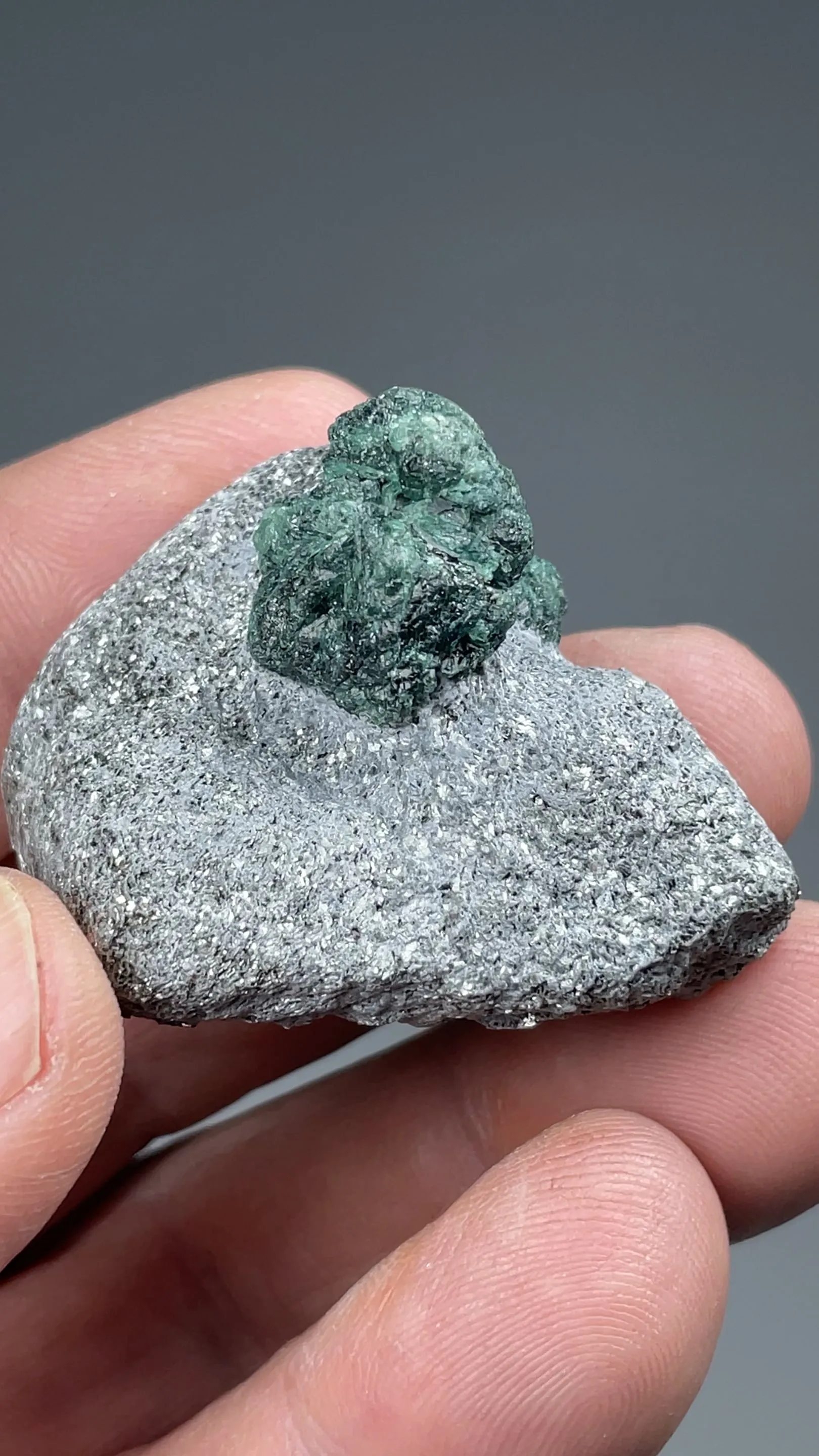 Chrysoberyl - image 2