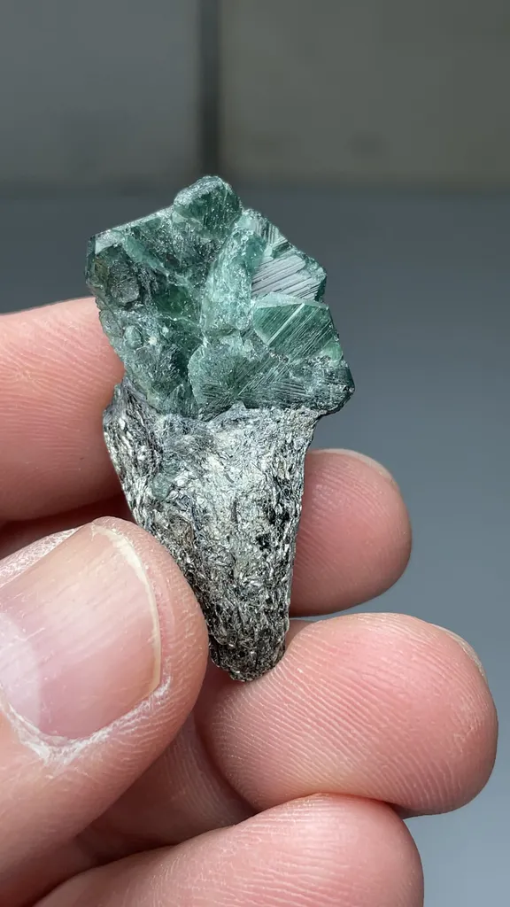 Chrysoberyl - image 2