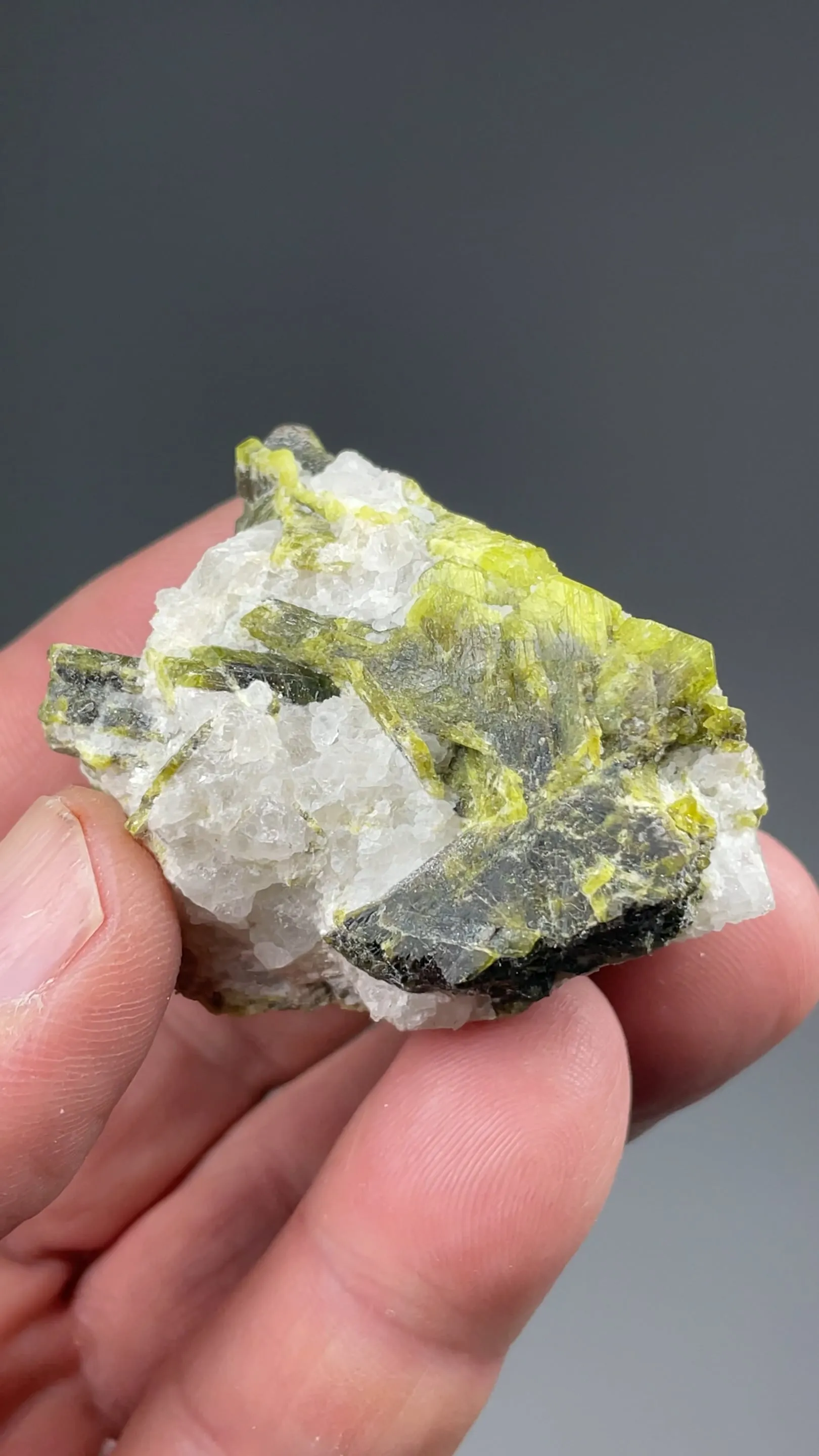 Chrysoberyl - image 2