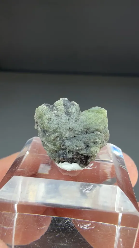 Chrysoberyl - image 2