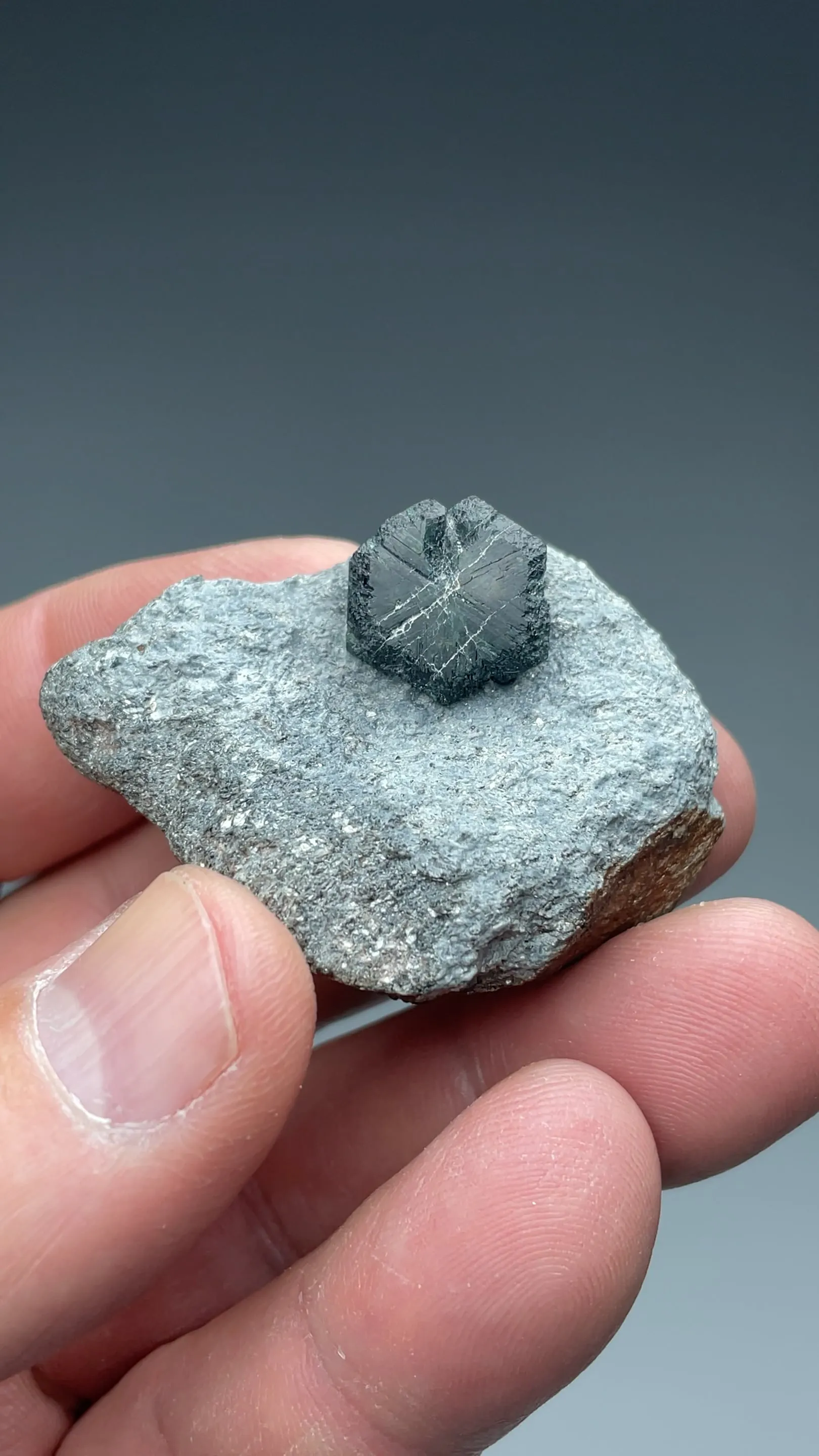 Chrysoberyl - image 2