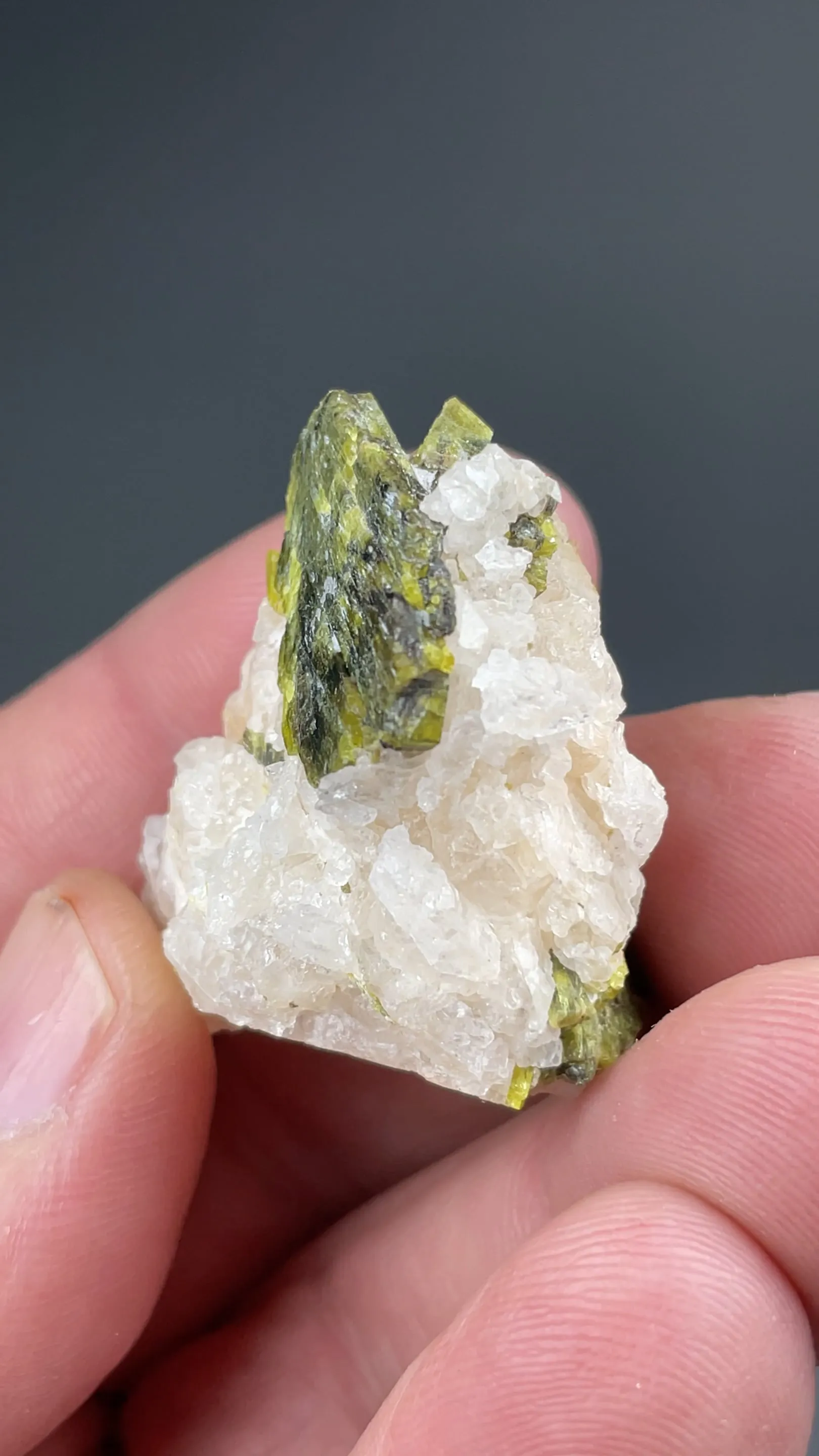 Chrysoberyl - image 2