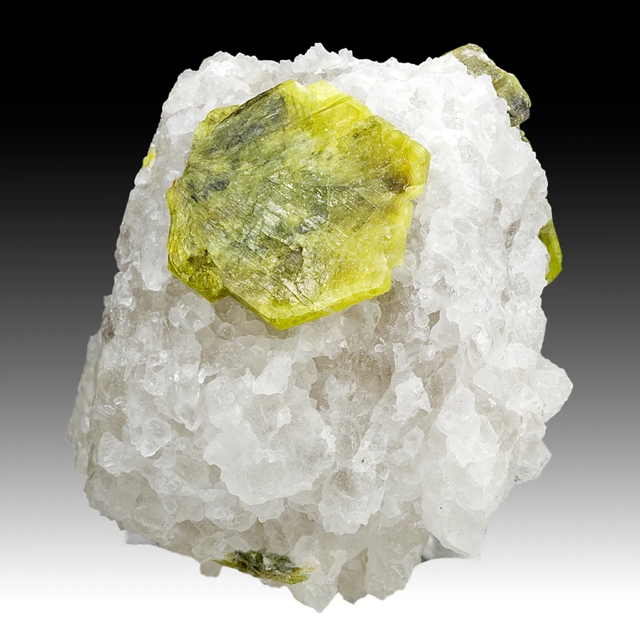Chrysoberyl - image 1