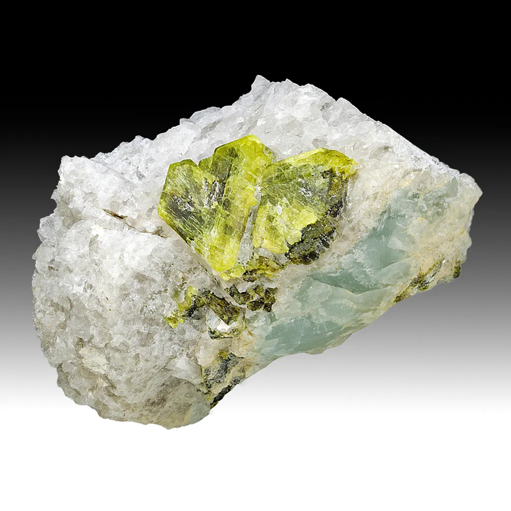 Chrysoberyl image
