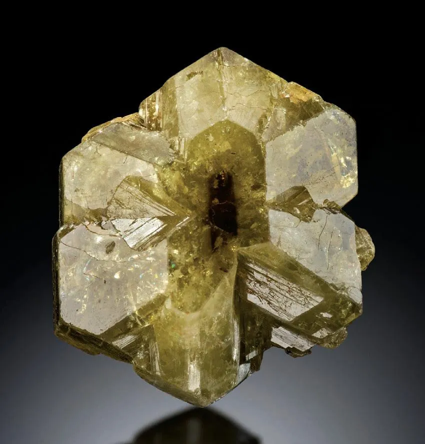 Chrysoberyl - image 1