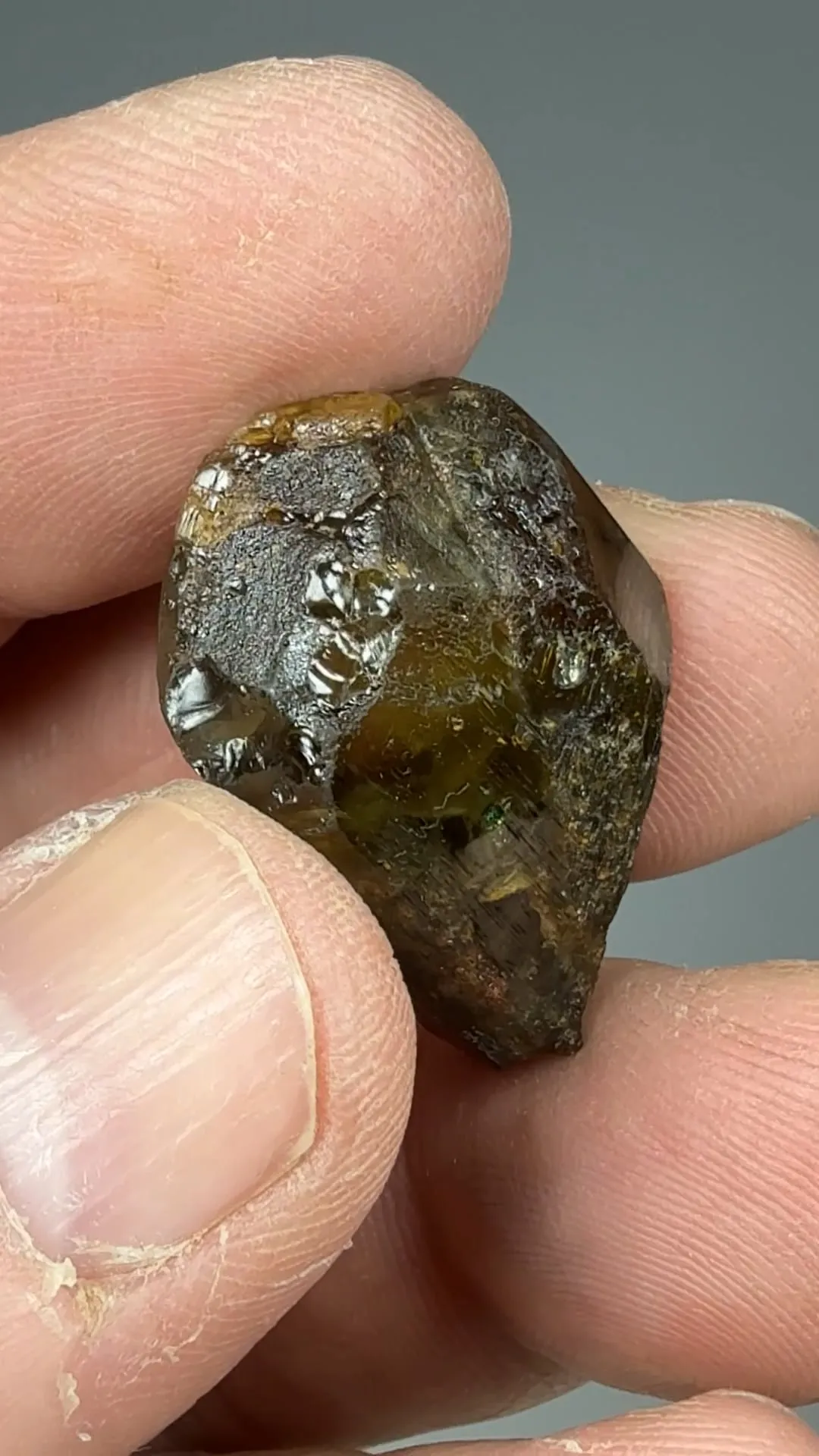 Chrysoberyl - image 2