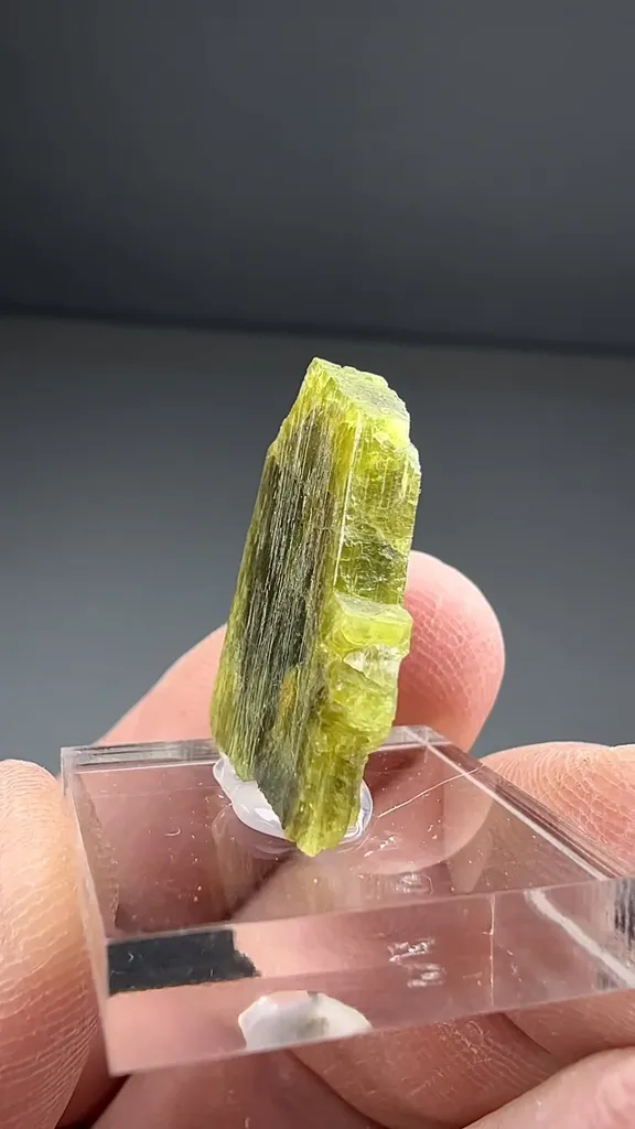 Chrysoberyl - image 2