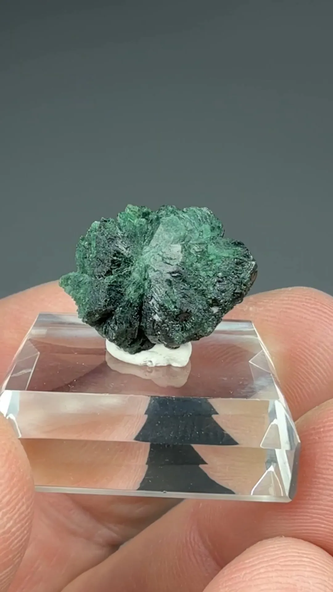 Chrysoberyl - image 2