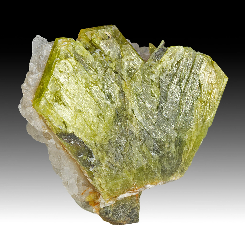 Chrysoberyl from Ingrid mine - image 1