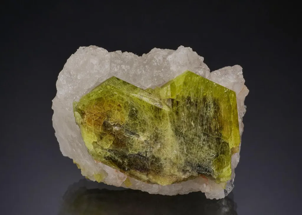 Chrysoberyl on Quartz image