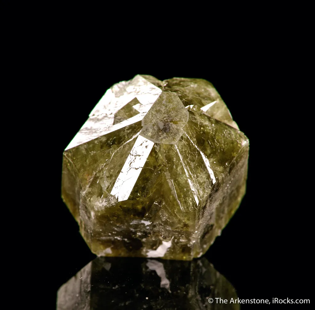 Chrysoberyl (twin) - image 3