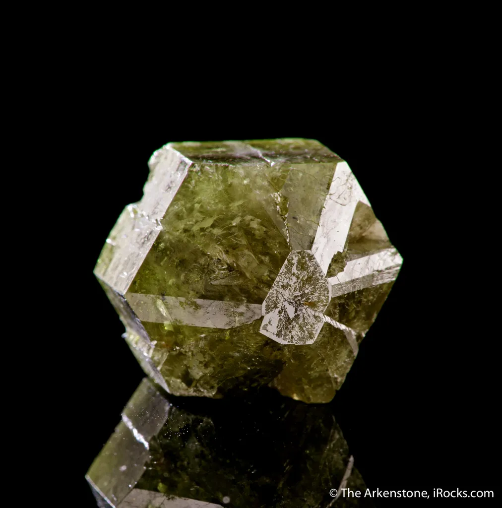 Chrysoberyl (twin) - image 2